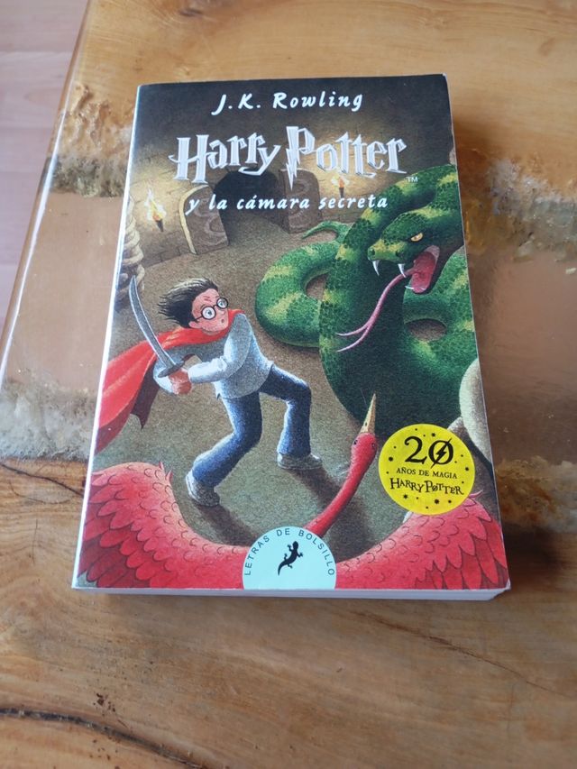 Harry Potter y la cámara secreta (Harry Potter 2) (Spanish Edition)