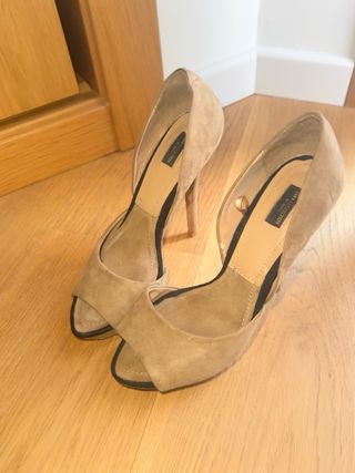 Zapato zara 