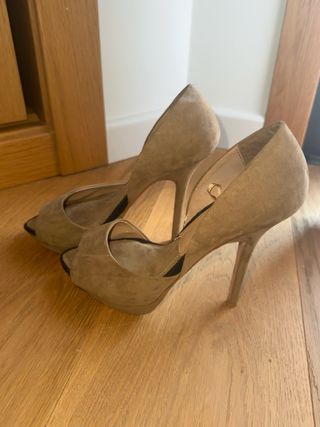 Zapato zara 