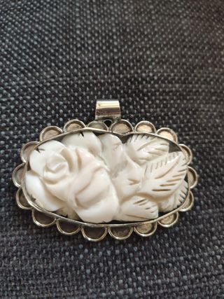 Colgante antiguo coral y plata