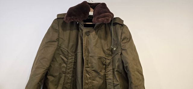Chaqueta militar con forro de piel