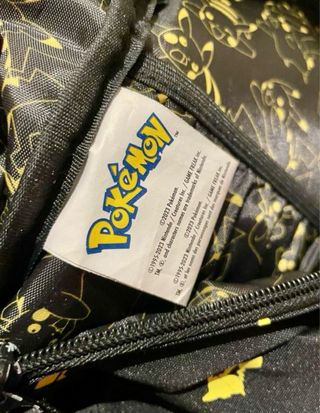 Mochila pokemon, buen estado, escolar o montaña