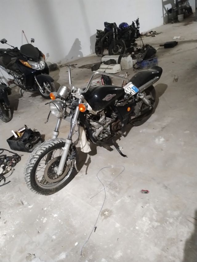 Suzuki marauder 250cc despiece