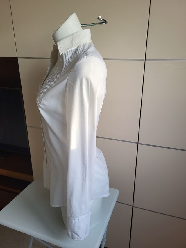 Blusa blanca. Talla M
