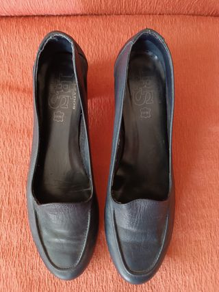 Zapato de tacon bajo