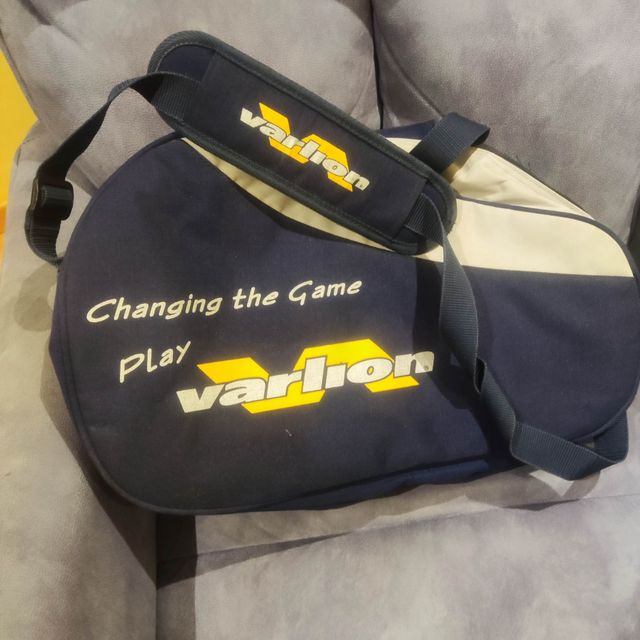 Bolsa y funda de padel Varlion como nueva