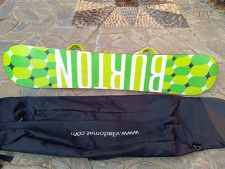 Tabla Snowboard + fijaciones. Poco uso