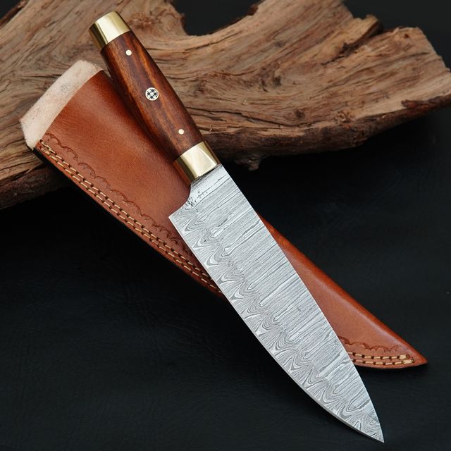 Coltello cuoco in acciaio damasco