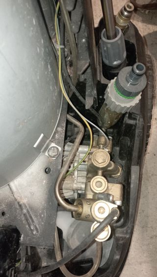 HIDROLIMPIADORA KARCHER HDS 5/15 U