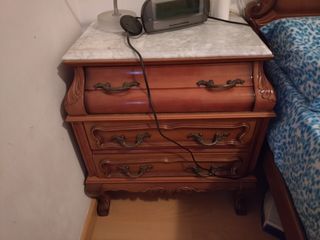 Dormitorio clásico de matrimonio 