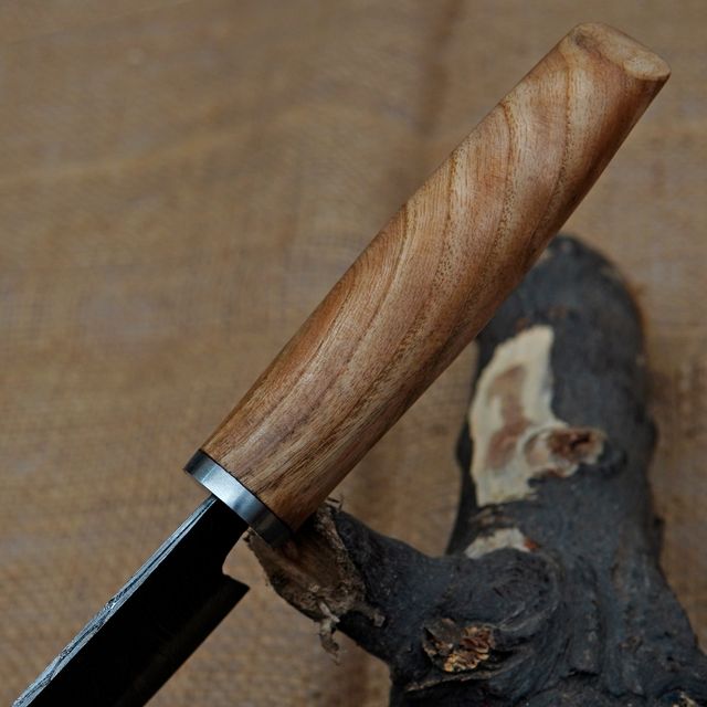 Coltello in acciaio damasco forgiato