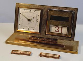 VINTAGE RELOJ 8 DIAS EUROPA /CALENDARIO ESCRITORIO