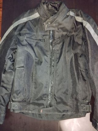 Chaqueta 4 estaciones para moto.
