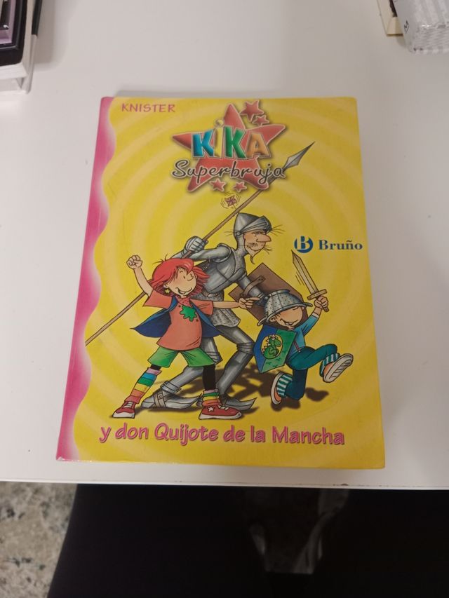 Kika Superbruja y don Quijote de la Mancha (Spanish Edition)