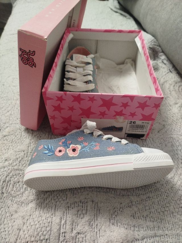 Tenis niña 26