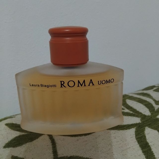 Perfume Roma de Laura Biagiotti