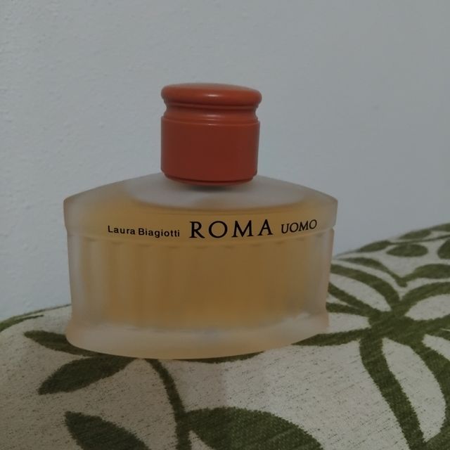Perfume Roma de Laura Biagiotti