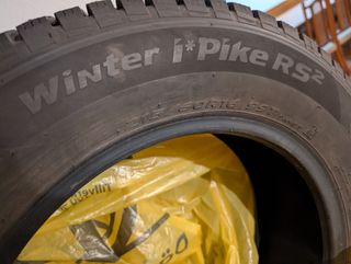 Neumáticos de invierno Hankook 215/60/16