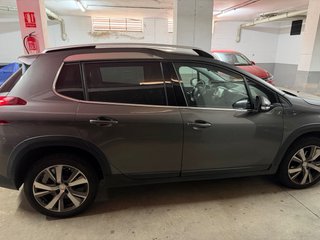 Peugeot 2008 allure 120Cv