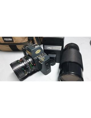 Camara Canon T70 con 2 objetivos y flash