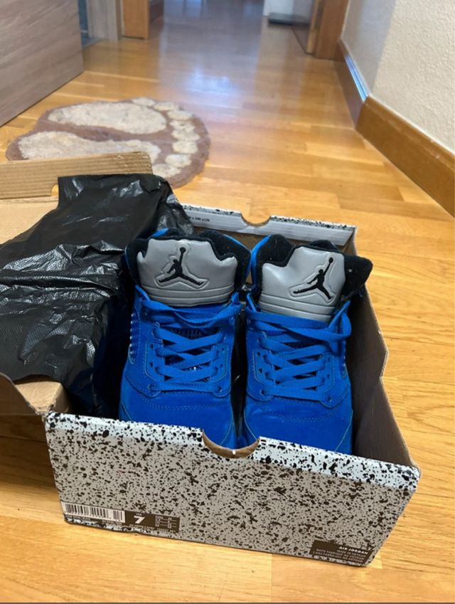 Jordan 5 Blue