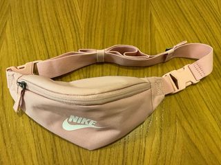 Riñonera nike