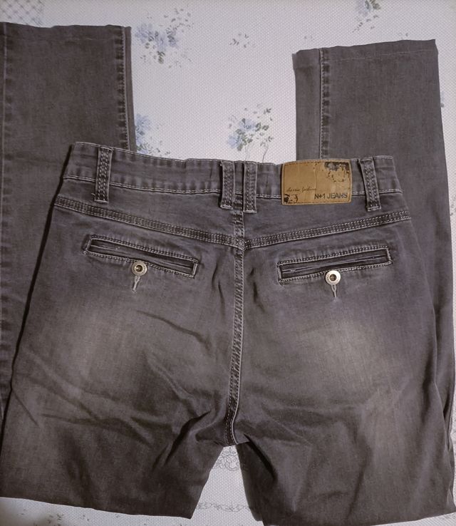 Set jeans uomo taglia S (IT 44-46, misure sotto)
