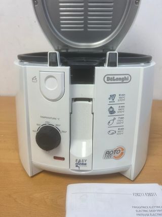 Freidora D’Longhi 1,2 L poco uso