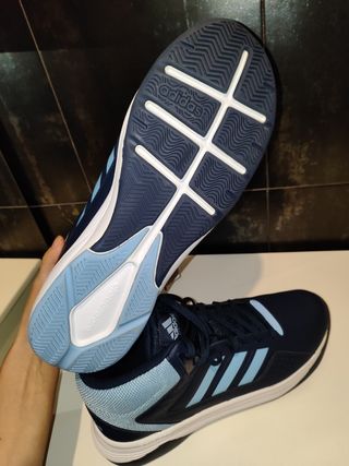 Adidas cloudfoam 