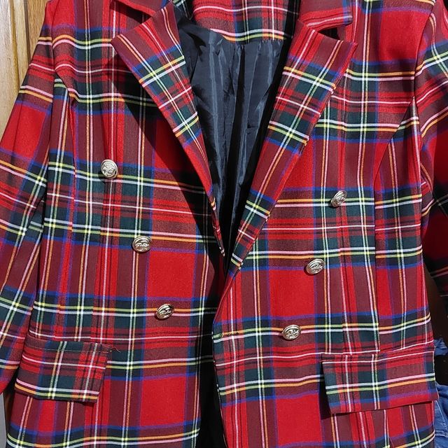 BLAZER NUEVA SIN ESTRENAR !!!