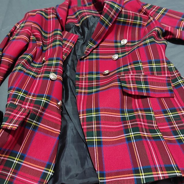 BLAZER NUEVA SIN ESTRENAR !!!