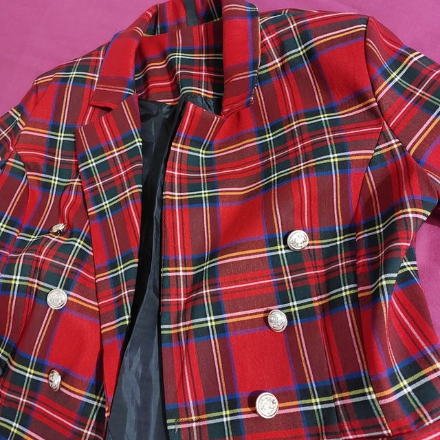 BLAZER NUEVA SIN ESTRENAR !!!