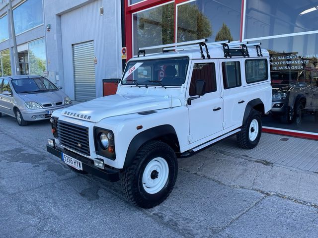 Land Rover Defender 2014