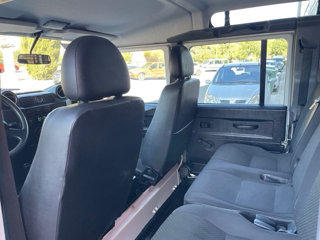 Land Rover Defender 2014
