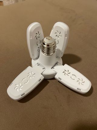 Lâmpada LED dobrável