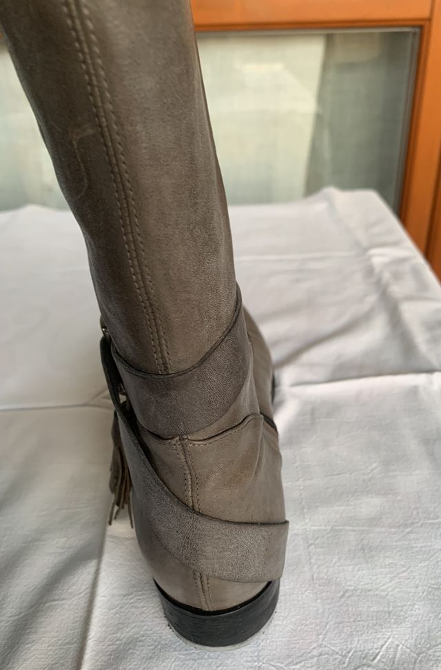 Stivali da donna grigio piombo