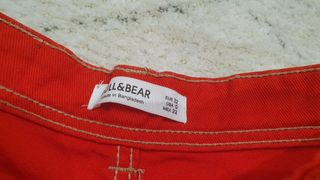 Pantalón estilo carpenter Pull and Bear 