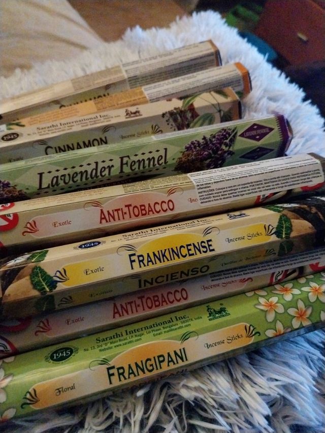 Inciensos nuevos 1×3€ 2×5€