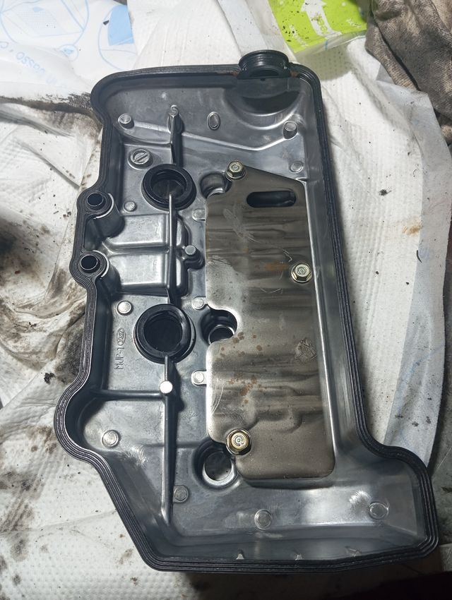 Tapa balancines CRF 1000