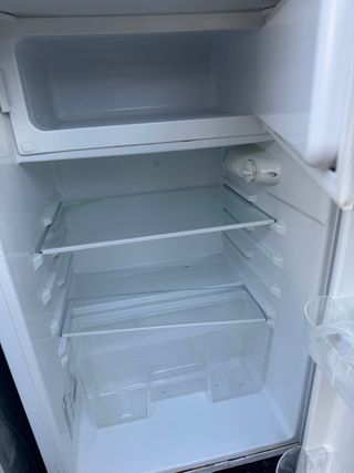 Se vendes Dos Niveras Pequeña TeKa y Aspes