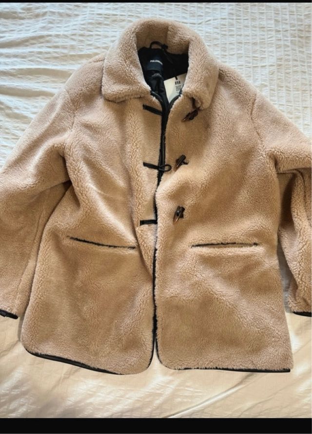 Chaqueta pelo alamares