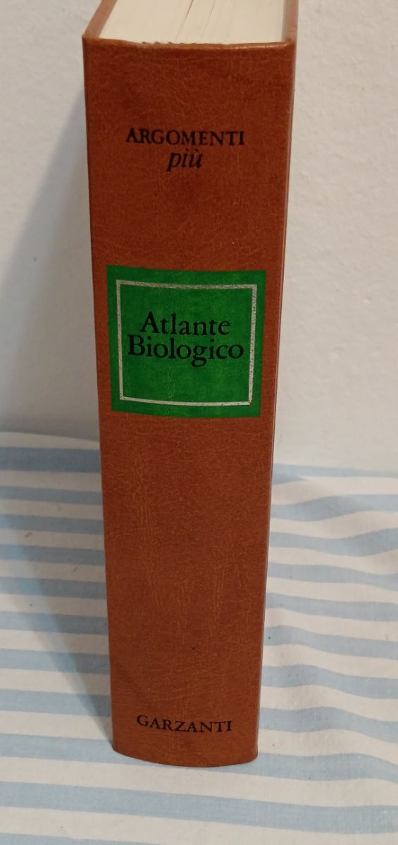 Nuovo atlante biologico Argomenti più