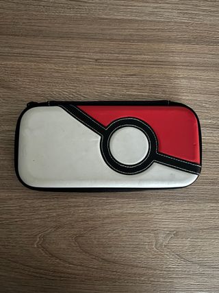 Pokémon Poke Ball Slim Case per Nintendo Switch