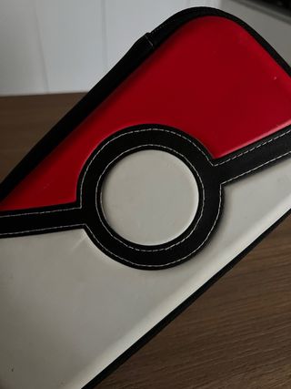 Pokémon Poke Ball Slim Case per Nintendo Switch