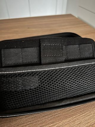 Pokémon Poke Ball Slim Case per Nintendo Switch