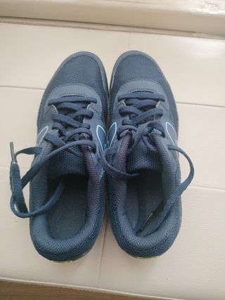 Zapatillas running con tacos