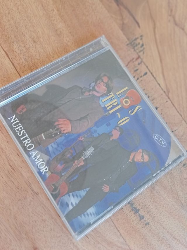 Nuestro amor de Los Tri-o