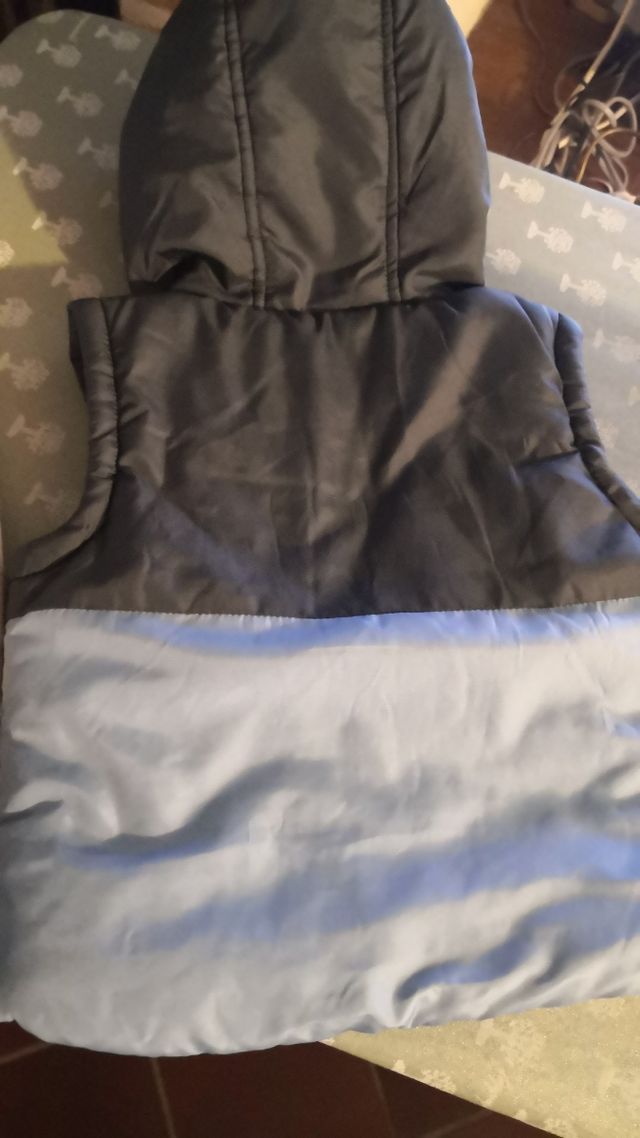 Smanicato Disney taglia 18-24 mesi