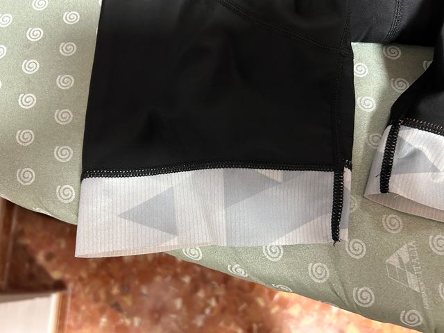 Culotte ciclismo corto con tirantes