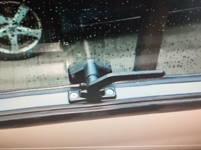 Suplemento seguridad para ventana autocaravana